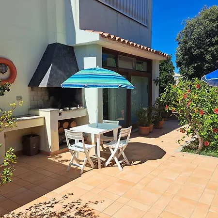 Casa Di Paolo E Roberta 3*