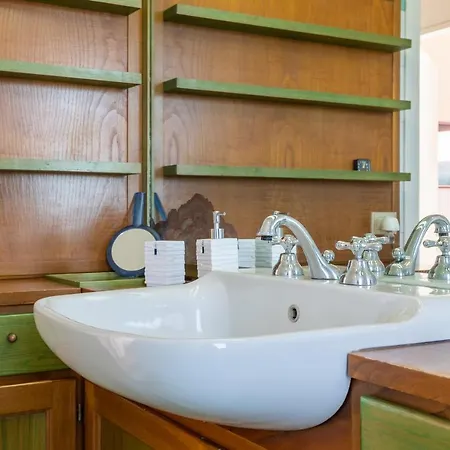 Casa Di Paolo E Roberta